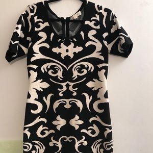 Pink Rose Black and White  Knit Dress Size Large